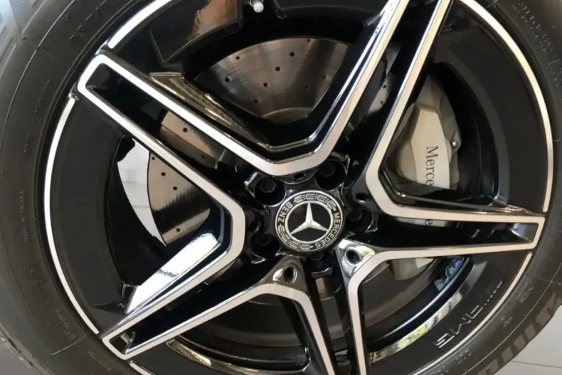 Mercedes-Benz GLC 220 din 2022 cu 54.161 km - oferta MER125156 - foto 8