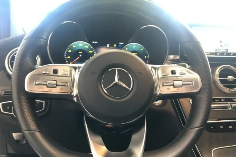 Mercedes-Benz GLC 220 din 2022 cu 54.161 km - oferta MER125156 - foto 10