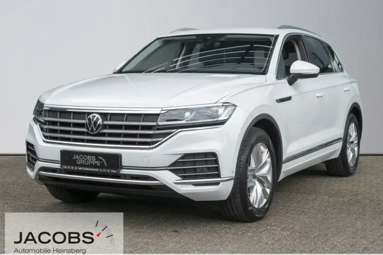 Volkswagen Touareg din 2021 cu 21.303 km - oferta VOL125161 - foto 1