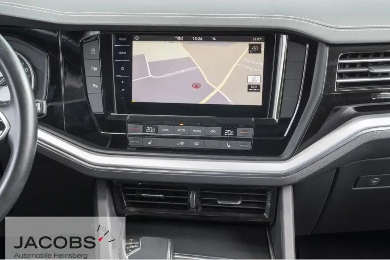 Volkswagen Touareg din 2021 cu 21.303 km - oferta VOL125161 - foto 12