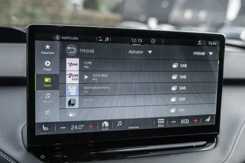 Skoda Enyaq din 2023 cu 14.990 km - oferta SKO125165 - foto 9