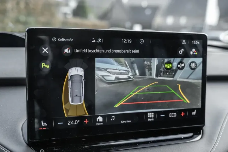 Skoda Enyaq din 2023 cu 14.990 km - oferta SKO125165 - foto 11