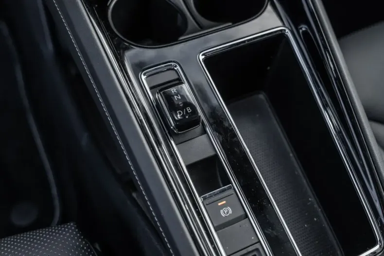 Skoda Enyaq din 2023 cu 14.990 km - oferta SKO125165 - foto 13