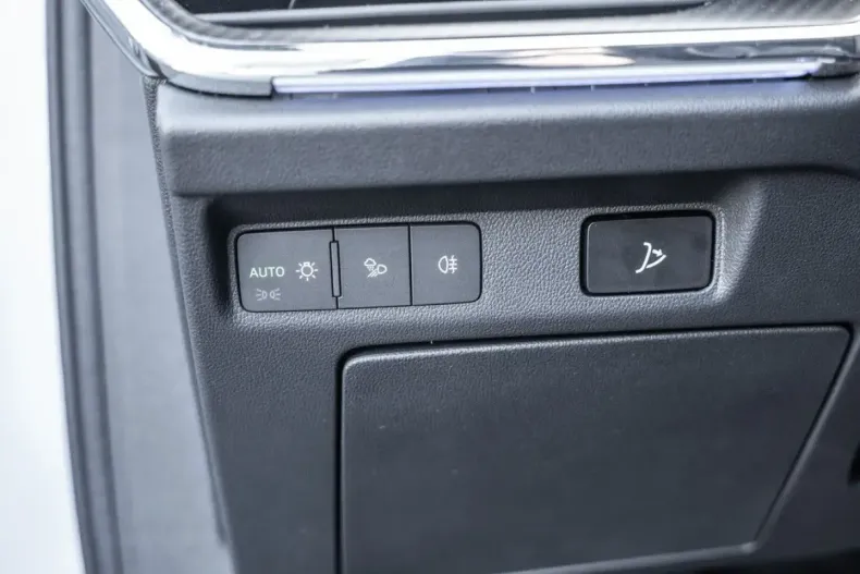 Skoda Enyaq din 2023 cu 14.990 km - oferta SKO125165 - foto 15