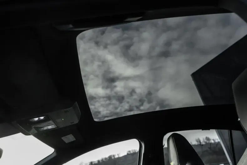 Skoda Enyaq din 2023 cu 14.990 km - oferta SKO125165 - foto 17