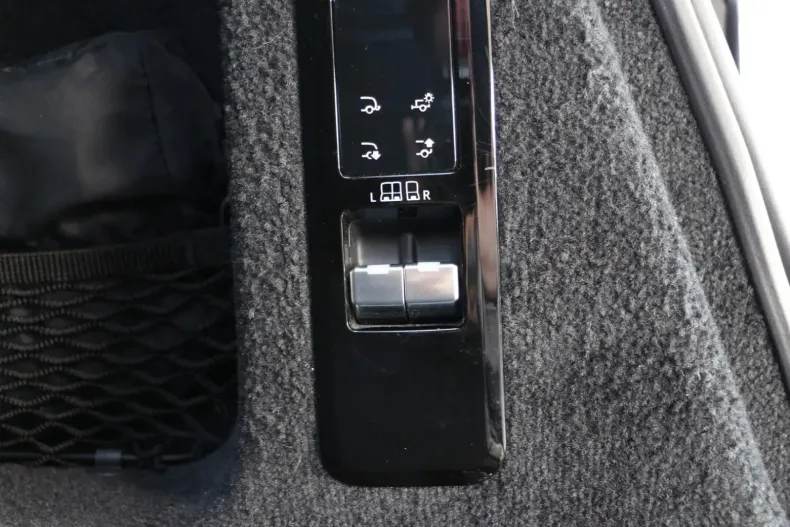 Land Rover Range Rover Sport din 2023 cu 24.800 km - oferta LAN125174 - foto 29