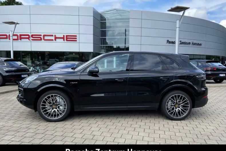 Porsche Cayenne din 2020 cu 65.800 km - oferta POR125175 - foto 2