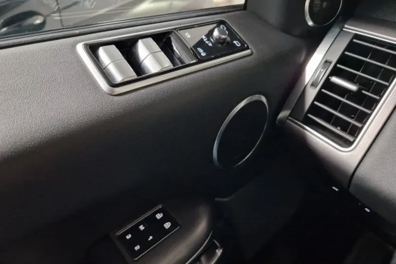 Land Rover Range Rover Sport din 2022 cu 65.100 km - oferta LAN125176 - foto 25