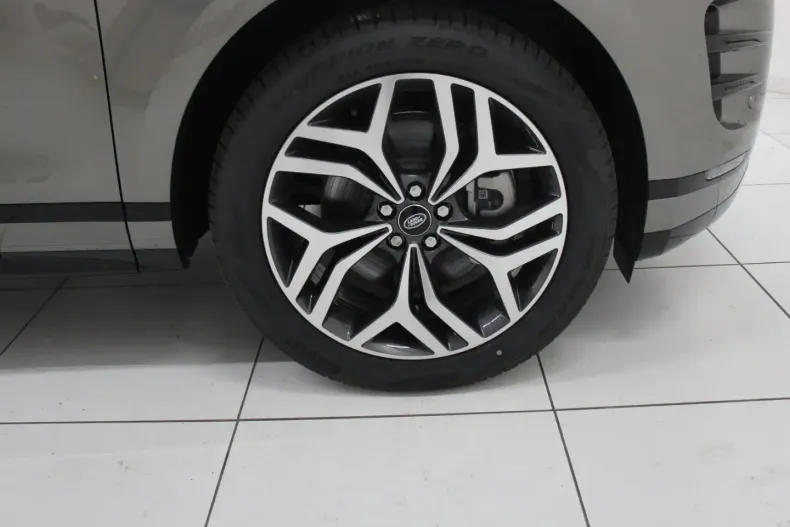 Land Rover Range Rover Evoque din 2023 cu 22.700 km - oferta LAN125181 - foto 10