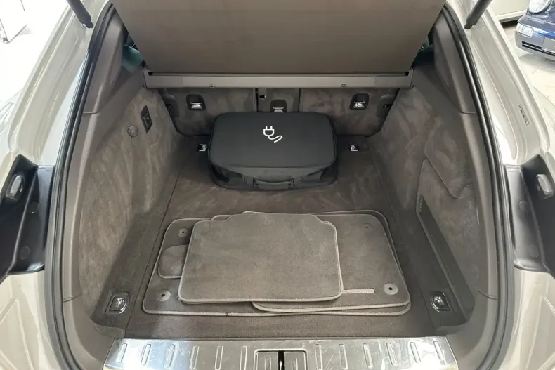 Porsche Panamera din 2021 cu 86.193 km - oferta POR125183 - foto 26