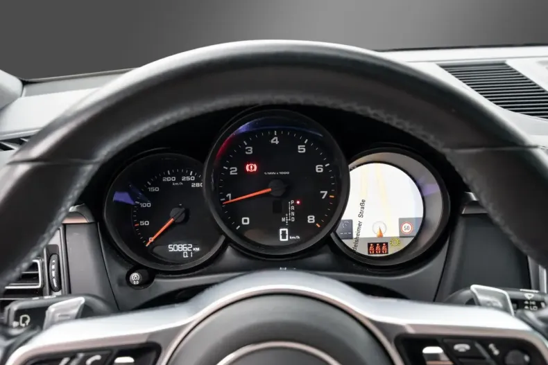 Porsche Macan din 2021 cu 50.000 km - oferta POR125194 - foto 14