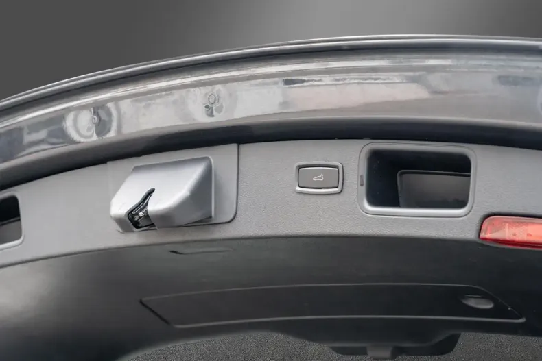 Porsche Macan din 2021 cu 50.000 km - oferta POR125194 - foto 25