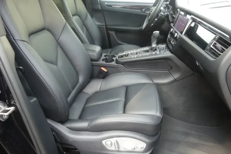 Porsche Macan din 2021 cu 97.500 km - oferta POR125196 - foto 28