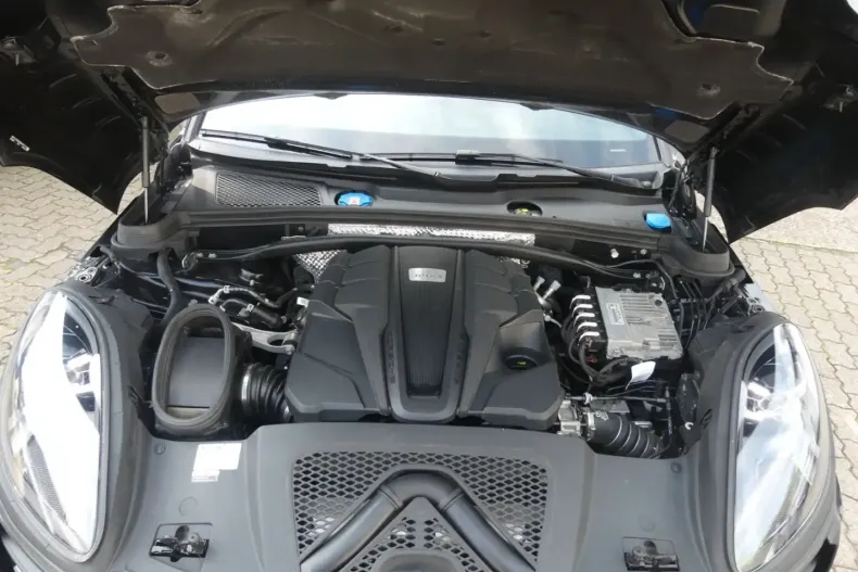 Porsche Macan din 2021 cu 97.500 km - oferta POR125196 - foto 30