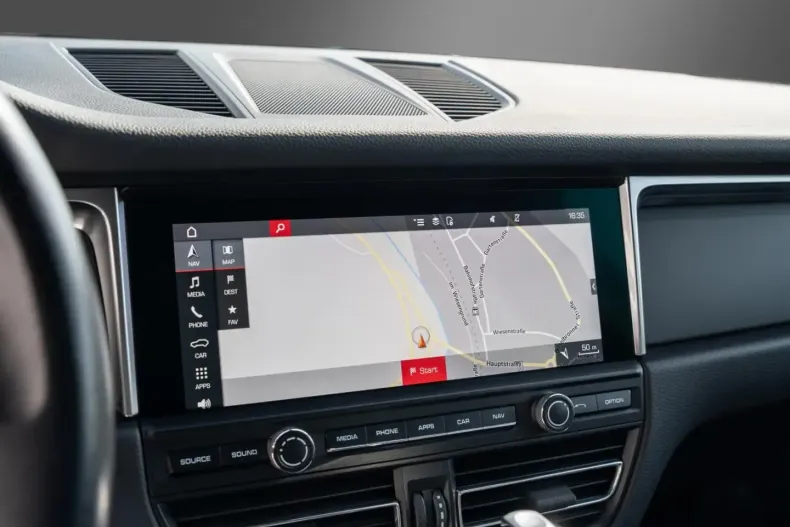 Porsche Macan din 2021 cu 47.831 km - oferta POR125198 - foto 20