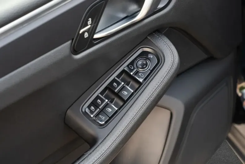 Porsche Macan din 2021 cu 47.831 km - oferta POR125198 - foto 27