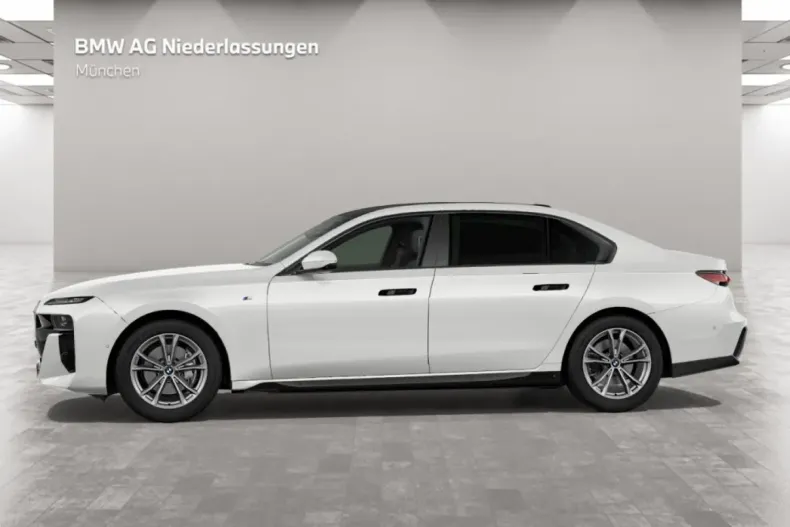 BMW 740 din 2023 cu 24.825 km - oferta BMW125207 - foto 8
