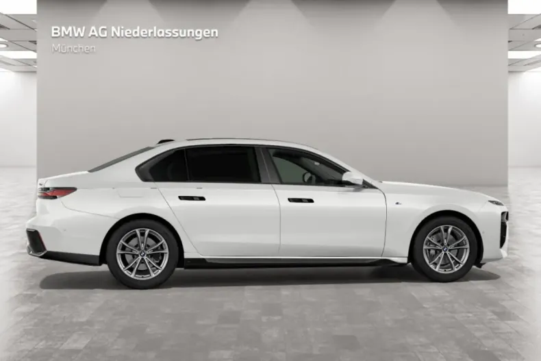 BMW 740 din 2023 cu 24.825 km - oferta BMW125207 - foto 12