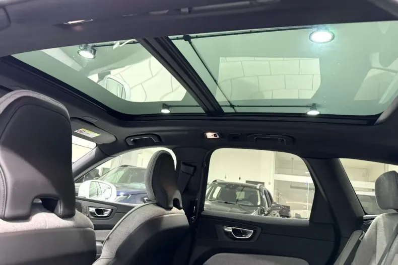 Volvo XC60 din 2021 cu 68.000 km - oferta VOL125209 - foto 20