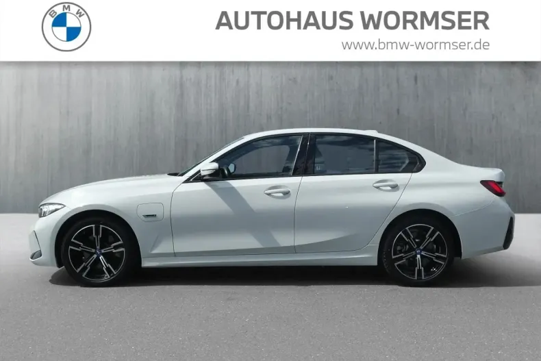 BMW 330 din 2022 cu 29.153 km - oferta BMW125213 - foto 4
