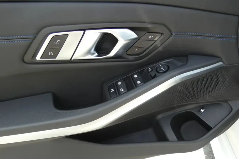 BMW 330 din 2022 cu 29.153 km - oferta BMW125213 - foto 27