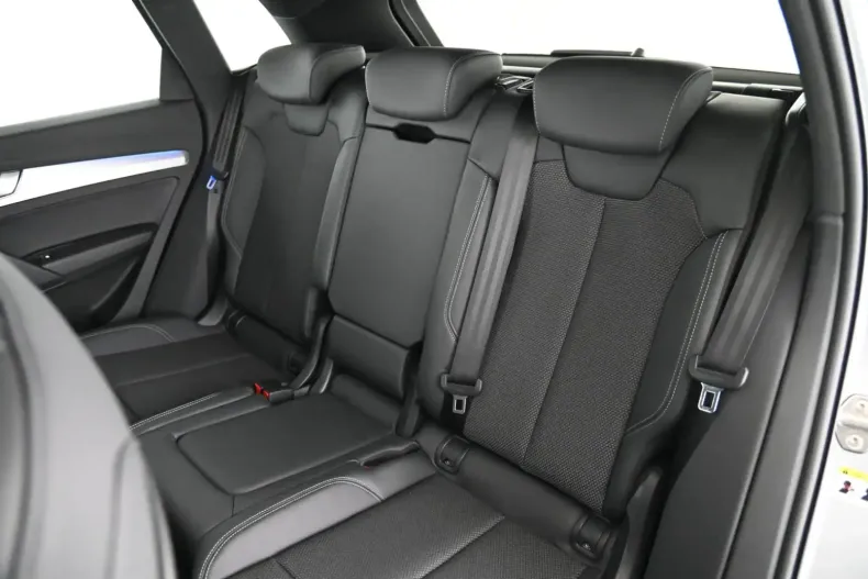 Audi Q5 din 2023 cu 26.798 km - oferta AUD125214 - foto 24