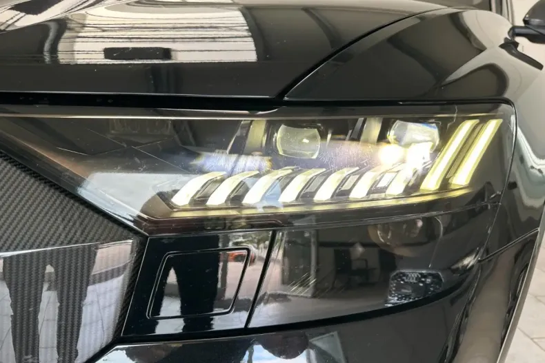 Audi RSQ8 din 2022 cu 61.806 km - oferta AUD125215 - foto 4