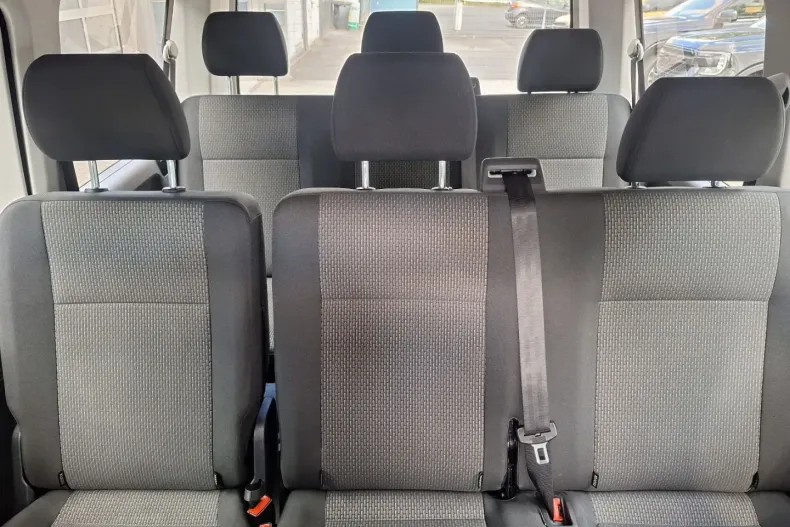 Volkswagen T6 Caravelle din 2023 cu 35.980 km - oferta VOL125217 - foto 19