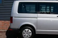 Volkswagen T6 Caravelle din 2023 cu 37.490 km - oferta VOL125218 - foto 9