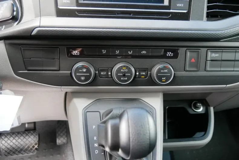 Volkswagen T6 Caravelle din 2023 cu 25.579 km - oferta VOL125225 - foto 18