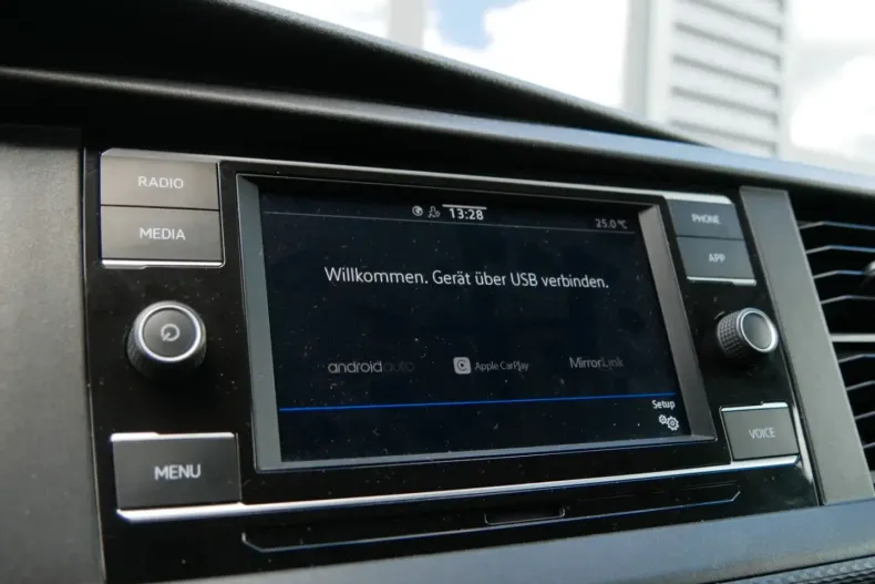 Volkswagen T6 Caravelle din 2023 cu 25.579 km - oferta VOL125225 - foto 20