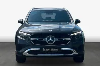 Mercedes-Benz GLC 200 din 2023 cu 7.459 km - oferta MER125227 - foto 3