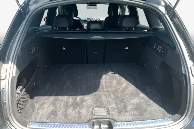 Mercedes-Benz GLC 200 din 2023 cu 7.459 km - oferta MER125227 - foto 6