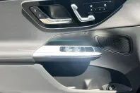 Mercedes-Benz GLC 200 din 2023 cu 7.459 km - oferta MER125227 - foto 13