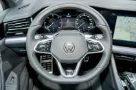 Volkswagen Touareg din 2023 cu 15.250 km - oferta VOL125229 - foto 10