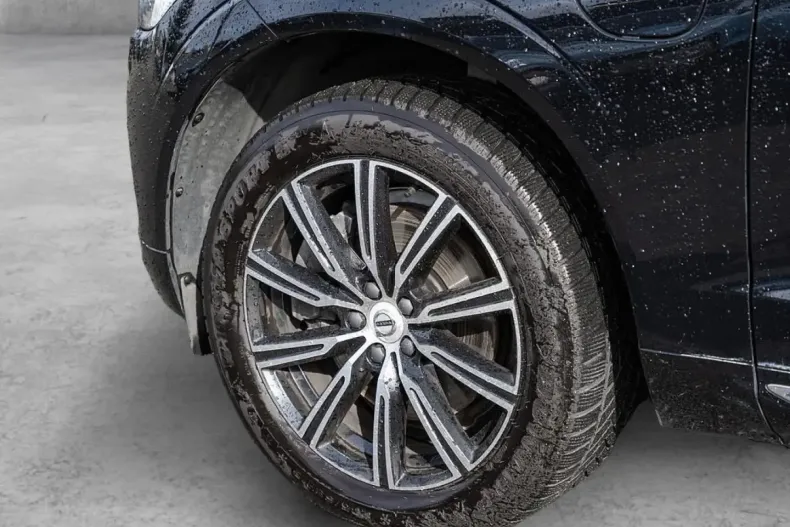 Volvo XC60 din 2021 cu 61.944 km - oferta VOL125241 - foto 5