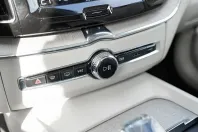 Volvo XC60 din 2021 cu 61.944 km - oferta VOL125241 - foto 17