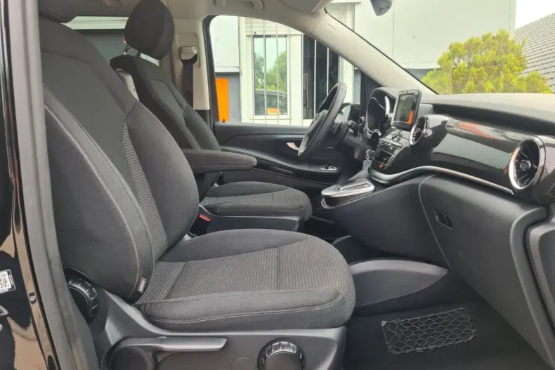 Mercedes-Benz V 220 din 2021 cu 75.780 km - oferta MER125246 - foto 6