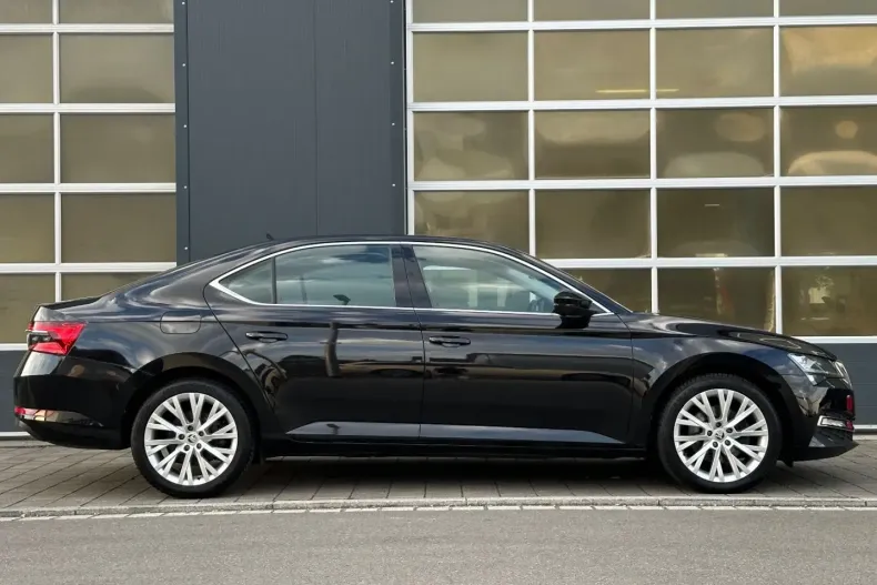 Skoda Superb din 2021 cu 36.500 km - oferta SKO125248 - foto 6