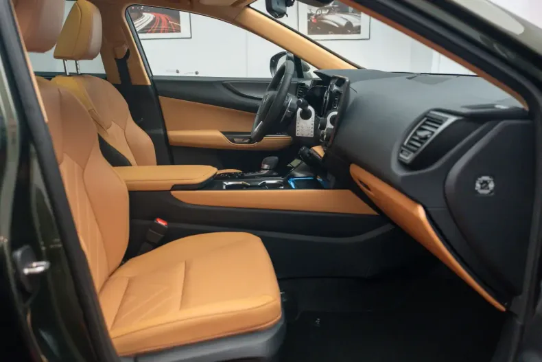 Lexus NX 350h din 2024 cu 11 km - oferta LEX125251 - foto 10