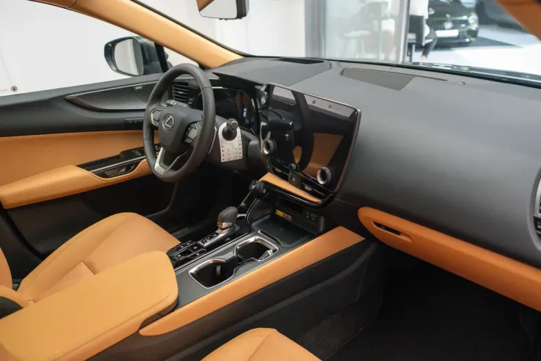 Lexus NX 350h din 2024 cu 11 km - oferta LEX125251 - foto 12