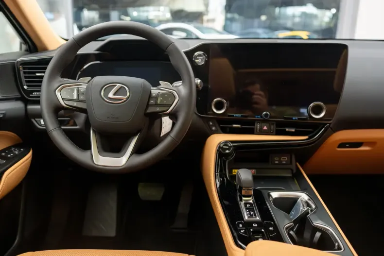 Lexus NX 350h din 2024 cu 11 km - oferta LEX125251 - foto 15