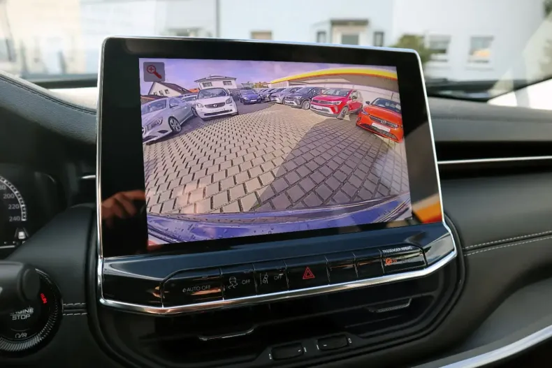 Jeep Compass din 2023 cu 28.055 km - oferta JEE125254 - foto 14