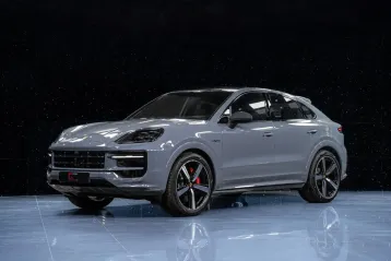 Porsche Cayenne din 2024 - oferta POR125259