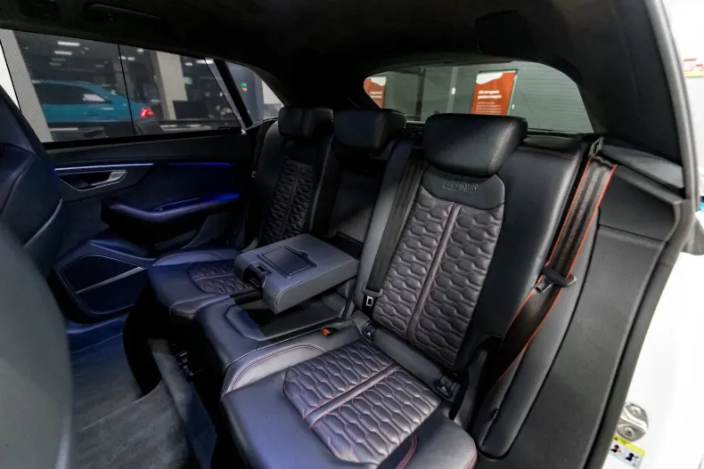 Audi RSQ8 din 2020 cu 40.000 km - oferta AUD125260 - foto 34