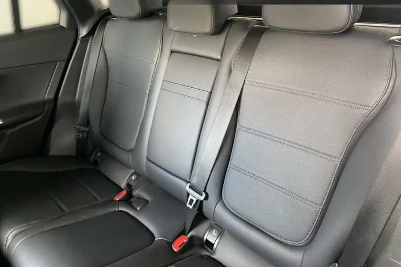 Mercedes-Benz GLC 220 din 2023 cu 31.730 km - oferta MER125262 - foto 12