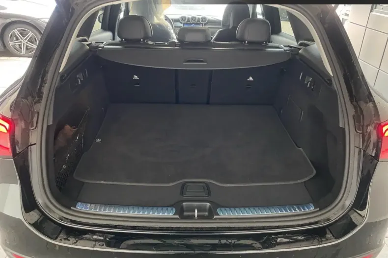 Mercedes-Benz GLC 220 din 2023 cu 31.730 km - oferta MER125262 - foto 14