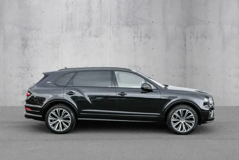 Bentley Bentayga din 2022 cu 10.980 km - oferta BEN125265 - foto 2