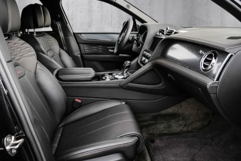 Bentley Bentayga din 2022 cu 10.980 km - oferta BEN125265 - foto 6