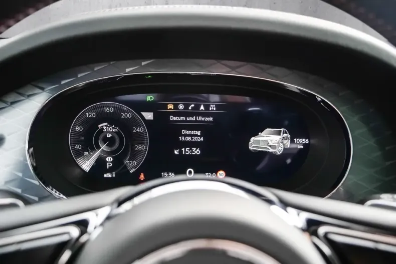 Bentley Bentayga din 2022 cu 10.980 km - oferta BEN125265 - foto 13